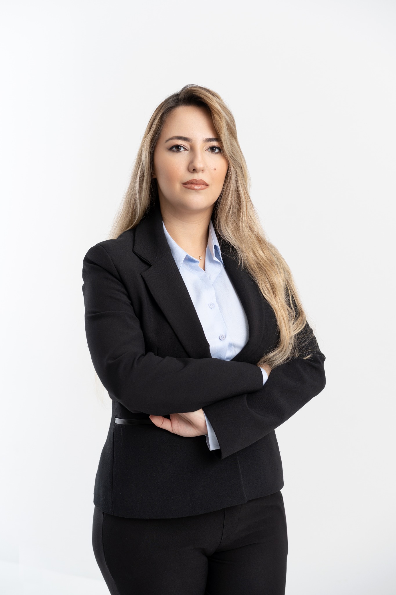 Av. Gizem Koç